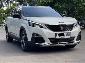 PEUGEOT 5008 GT LINE AT PUTIH 2019 TERAWAT  DIJUAL CEPAT TERMURAH