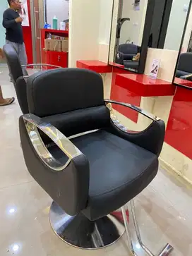 Kursi hidrolik ex salon mall