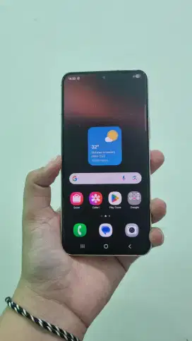 Samsung s22 8/128gb
