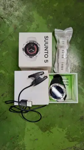Suunto 5 Gen 1 White Black