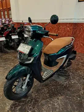 DP RINGAN STYLO 160 ABS 2025 / LIKE NEW BERGARANSI ~ FREE OLI SERVIS