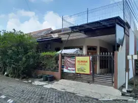 Dijual Cepat Rumah Hook Di Sambiroto, Dikelilingi Banyak Kampus