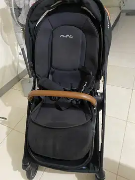 Stroller nuna triv