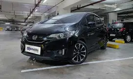 TDP 9,JT Honda Jazz 1.5 RS Bensin-AT Hitam 2016