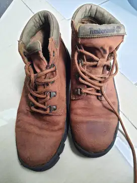 Sepatu boot Timberland