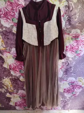 Silk barbara warna maroon
