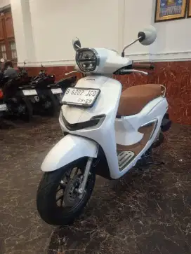 DP RINGAN STYLO 160 ABS 2024 / LIKE NEW BERGARANSI ~ FREE OLI SERVIS