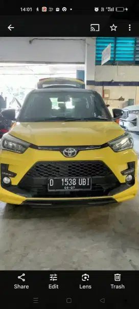 Toyota raize GR two tone