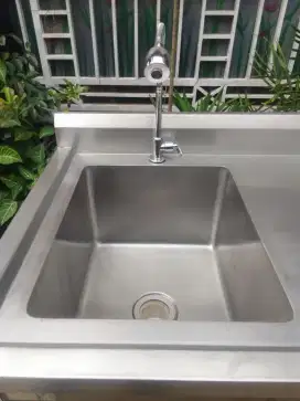 single sink sayap kanan
