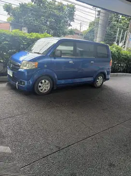 Dijual mobil apv