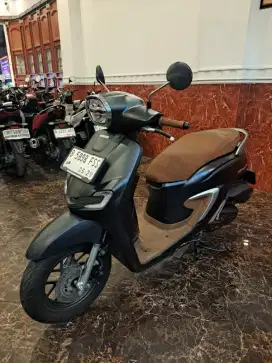 DP RINGAN STYLO 160 ABS 2024 / LIKE NEW BERGARANSI ~ FREE OLI SERVIS