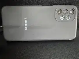 Samsung A13 warna biru muda