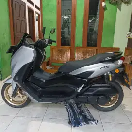 Yamaha Nmax ABS