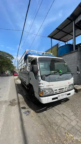 Isuzu Elf Macan engkel long 2015