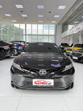 Toyota Camry 2.5 v 2021 nik 2020