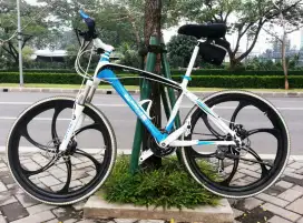 DIJUAL CEPAT SEPEDA BMW X6