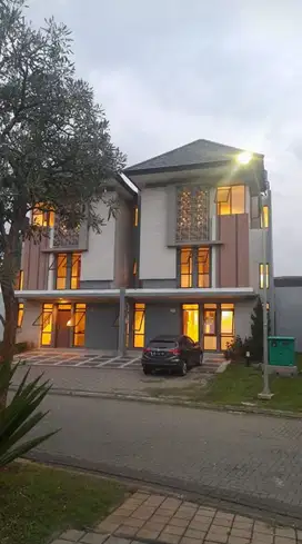 D jual rumah gandeng  kost d Ice BSD