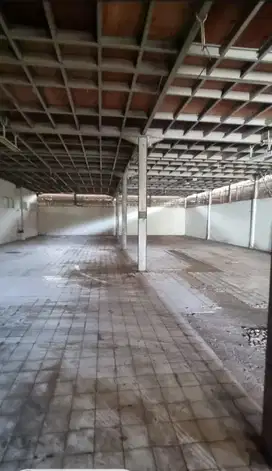 D Jual / Sewa Gudang D Belakang Mall.Emporium Jak Ut