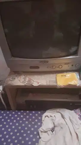 TV tabung jadul