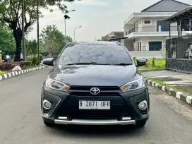 Yaris 1.5 S Heykers AT 2017 Abu abu Metalik