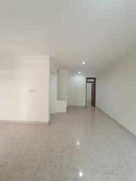Djual rumah daan mogot