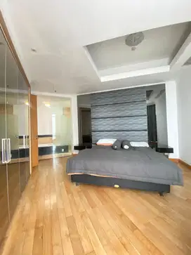 For Rent Sleek & Cozy High-Floor Unit at Kempinski Apartment