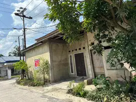 DI JUAL CEPAT RUMAH SEMI 2 LANTAI (SUDAH DI COR)