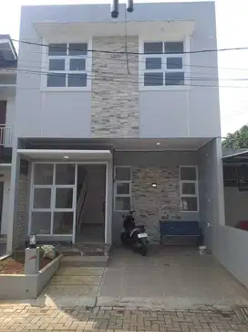 Rumah 2 lantai ready stok termurah di Cibinong,