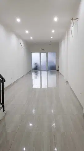 Disewakan Ruko Gandaria Jakarta Selatan