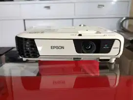 lcd proyektor second epson eb x36
