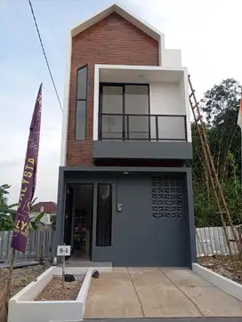 Hunian 2 lantai berlokasi Strategis dengan konsep Skandinavian kekinia