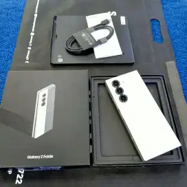 Samsung Galaxy Z Fold 6 12-1TB Muluss like new grs resmi sein msh grs