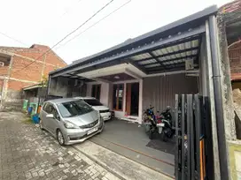 Rumah Bagus Murah di Panda Barat 500 m dari Jl. Majapahit