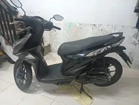 DI JUAL CEPAT MOTOR HONDA BEAT TAHUN 2023 KILOMETER DI BAWAH 5000.
