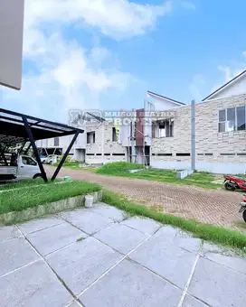 DIJUAL RUMAH CANTIK RAPI SIAP HUNI  DI ACCOLA PARK SERPONG -  TANGSEL