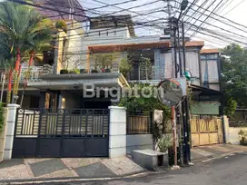 Rumah Siap Huni 2.5 Lantai Gedong Pasar Rebo Jakarta Timur