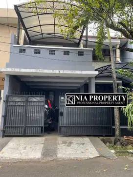 Dijual Rumah di Taman Laguna Cibubur