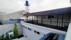 Dijual Rumah Permata Hijau Akses Dekat ke Senayan Buat Keluarga Besar