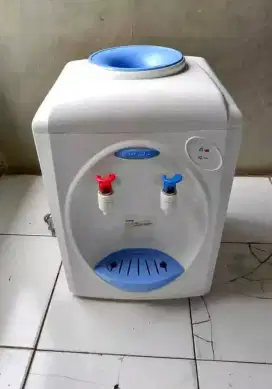 Dispenser miyako++aqua galon