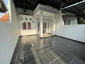 Disewakan Rumah Dekat Stasiun Lokasi Strategis Bebas Banjir