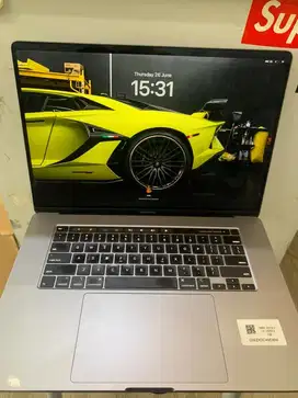 Macbook pro 2019 15inch ex iBox