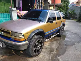 Opel blazer (2000)