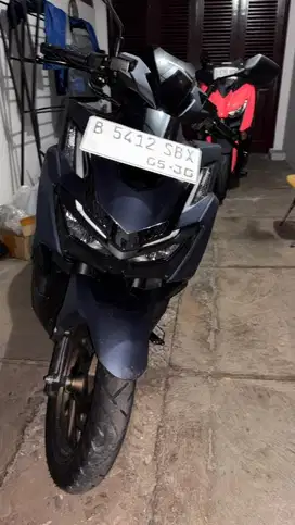Vario 160 abs km 400perak