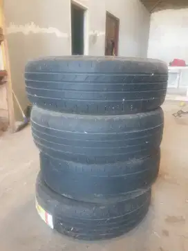 DDijual BAN BEKAS - Bridegestone ECOPIA EP150 195/60R16 (Ring Velg 16)