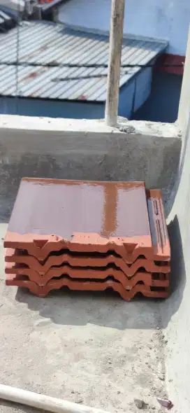 Genteng kanmuri keramik 35pcs