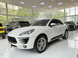 Porsche Macan 2.0 pdk 2017 nik 2016(flift)