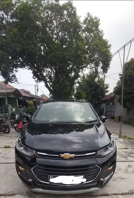 Dijual pemakaian pribadi..MOBIL CHVROLET TRAX 1.4 LTZ SUV -TURBO  2019