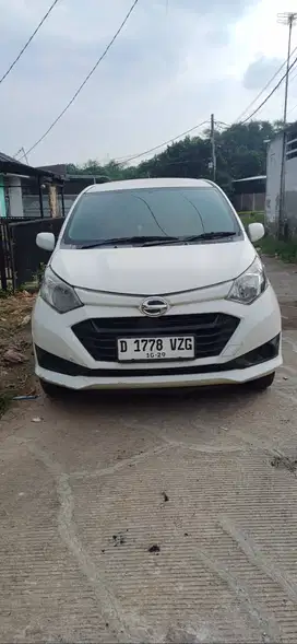 Dijual Daihatsu Sigra 1,2 X MT 2019