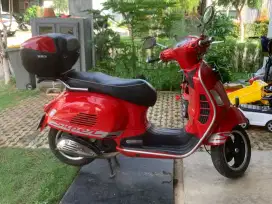 Vespa GTS 150 Tahun 2014