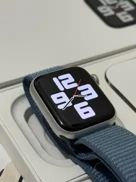 iBox Apple Watch SE Gen 2 40mm Silver Fullset ID/A Garansi On 2026